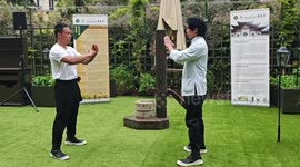 Chinese Wing Chun master demonstrates skills in Paris