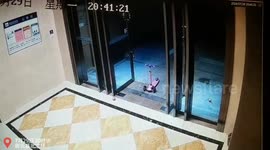 Girl sleeps through entire rescue after getting head stuck in glass door while playing