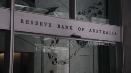 Australia's central bank keeps cash rate unchanged at 4.35 pct despite inflation pressure