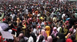 Bangladesh: Thousands of students take part in a protest as they demand justice for victims arrested and killed