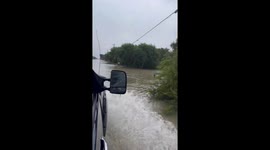 Hurricane Debby floods Laroche St & Palmetto Blvd in Edisto Beach, SC
