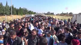 Nearly 32,000 Syrians return from Istanbul