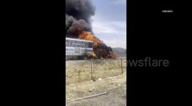 USA: San Bernardino  215 Freeway Semi Truck Fire Caught on Camera