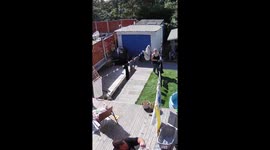 Cloth line breaks and hits neck in Sheffield, UK