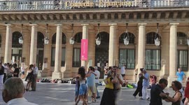 People dancing Waltz in Paris, France, Place Colette, Comedie Française . 11 aug 2024