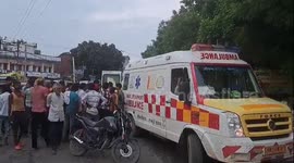 Seven killed in stampede at Indian temple