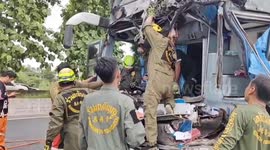 Bus crashes into truck injuring 22 tourists in Thailand