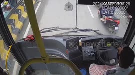Horrific! Volvo bus crash in southern India causes chaos results in injuries to passengers on road