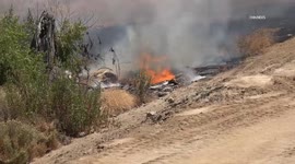 USA: Riverside Brush Fire in Construction Area