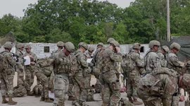 USA: TRADOC Best Squad E3b patrol, and weapon lanes