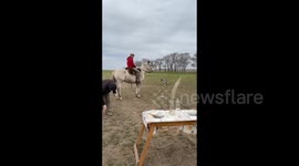 Argentina: The speed of this horse was tested by two peasants