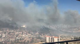 Wall of smoke covers Turkish town as forest fire erupts