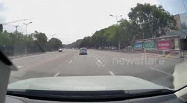 Explosion throws manhole covers into air in Anshan, China