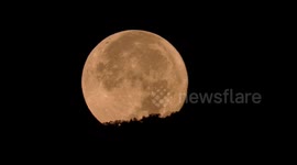 FULL MOON SUPERMOON BLUEMOON SETTING AUGUST 20, 2024 BEHIND MOUNTAIN IN SWISS ALPS x2