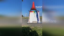 USA: Crayons Tested in Shreveport's Record Heat