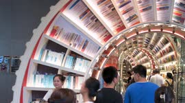 China: Surreal Spiral Bookshelf Design Defines Shenzhen's Zhongshuge Bookstore