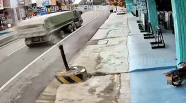 Moment lorry tyre trashes parked car in China