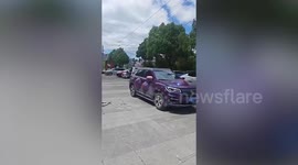 Heatwave in China leaves vehicles covered with huge bubbles