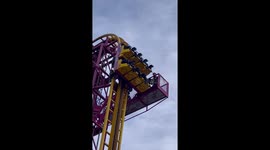 Rollercoaster breaks down leaving riders stuck in the air