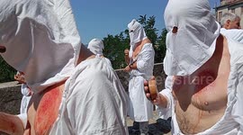 Every seven years in the town of Guardia Sanframondi in the province of Benevento, the seven-year penitential rites are held in honor of the Madonna dell'Assunta, in which hooded men dressed in white divided into
