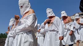 Every seven years in the town of Guardia Sanframondi in the province of Benevento, the seven-year penitential rites are held in honor of the Madonna dell'Assunta, in which hooded men dressed in white divided into