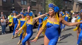 Notting Hill carnival main parade starts