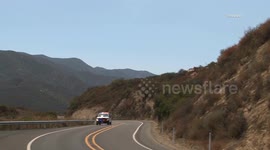 USA: Lake Elsinore Vegetation Fire Threatens Structures