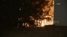 USA: Mission Hills Outside Fire Spreads To Single Family Home