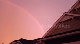 US: Lightning, Rainbow Dazzle Minnesota Sky After Severe Thunderstorms 3