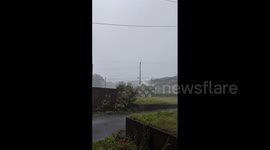 Japan: Very Strong Typhoon Shanshan Inches Toward Kyushu 4
