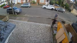 Hilarious wheelbarrow fail leaves man covered in dirt
