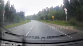 Film crew narrowly avoids collision with speeding truck on Perm-Kizel Highway, Russia