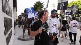USA: SAG-AFTRA Video Game Strike and Picket