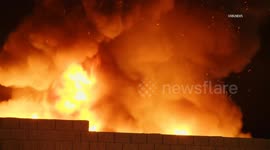 USA: Lancaster Junkyard Commercial Fire