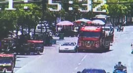 Lorry involved in 'hit-and-run' on car