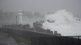 Huge waves hit Wollongong during major Australian storm