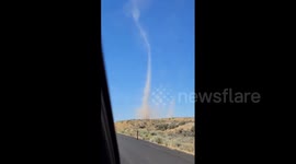 US: Huge Dust Devil Spotted In Ritzville, WA