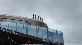 Amazing Parkour at Greenwich as men risk their lives to make amazing performance art