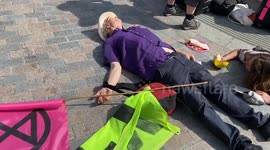 Extinction Rebellion final day of “Upgrade Democracy” takeover of Windsor