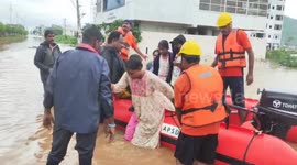 SDRF team rescues 588 passengers trapped in train amid floods at railway station in southern India