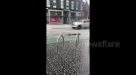 Australia: Thunderstorm Pelts Melbourne With Large Hail 2