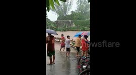Philippines: Tropical Storm Yagi Dumps Heavy Rain Leaving Multiple Dead