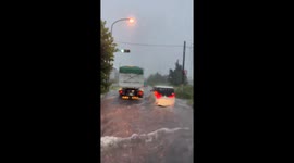 Heavy rain warnings in various parts of Chiba Prefecture, evacuation orders in Chiba and Ichihara cities, temporary flooding and landslides