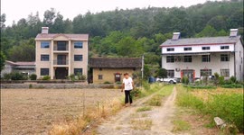 China: Farmers Plant A Harvest of Autumn Grain in Yichang