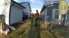 USA: Lawrence Police Lasso Loose Goat After Daring Chase Through Town