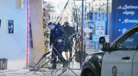 United States: Van Nuys Smoke Shop Break In