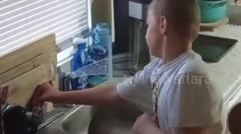 Washing dishes gone wrong prank
