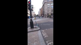 Twitch streamer captures moment woman has phone snatched by masked cyclist in London