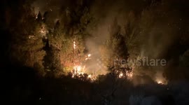 US: Bear Fire Spreads Rapidly In Tahoe National Forest 3