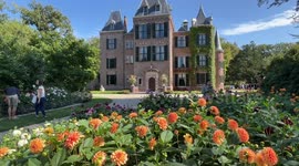 Dutch celebrate Keukenhof Dahlia Days